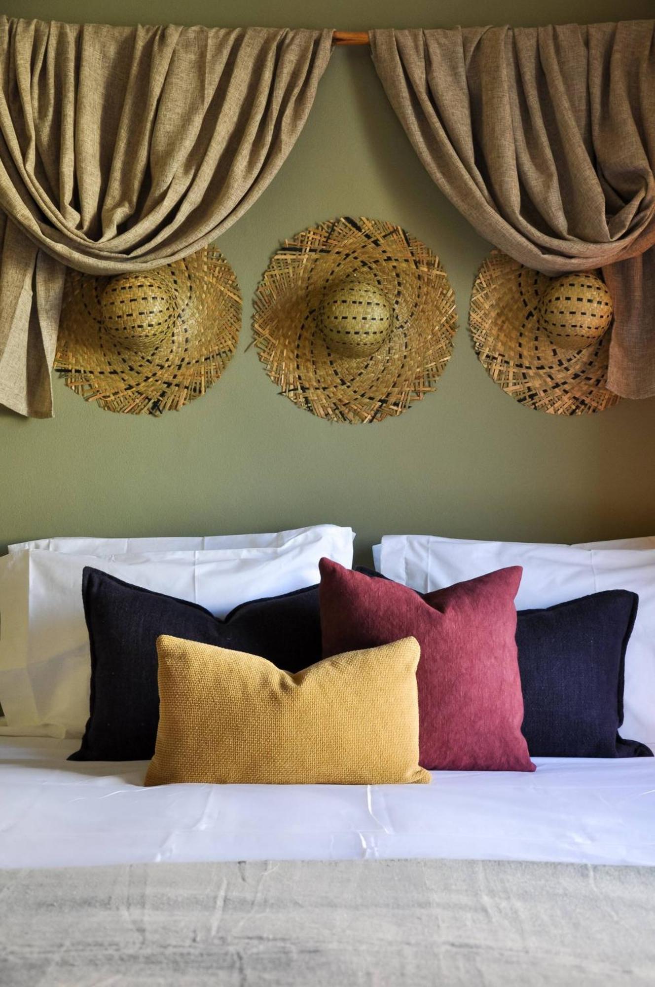 Chic Suite Figueiras W Balcony In Taviras Historical Centre ภายนอก รูปภาพ